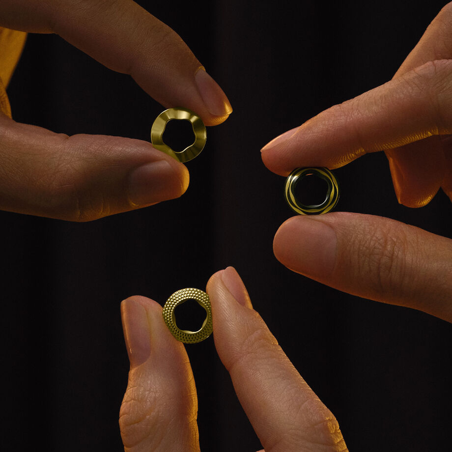 IQOS ILUMA i x Seletti Özel Seri Halka Başlık Seti, 