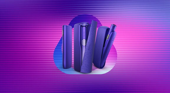 Gece ışıkları arka planı - IQOS ILUMA I PRIME cihazı