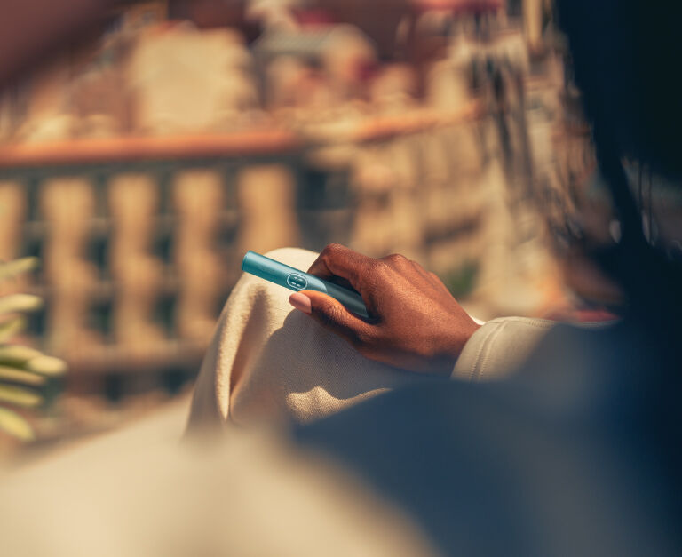 IQOS Iluma in hands